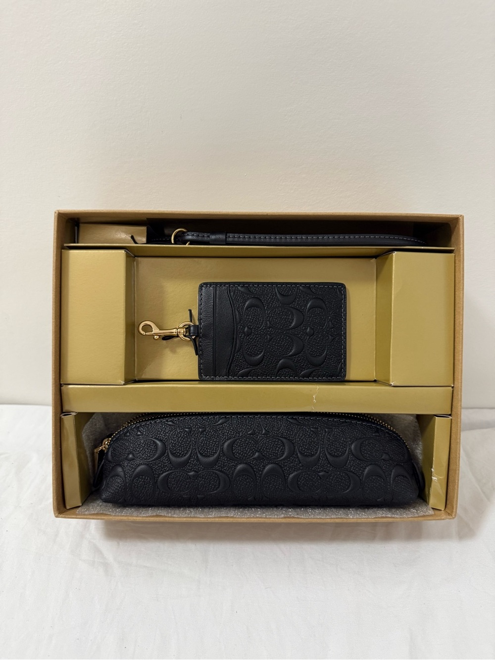 Coach Black Signature Embossed Leather ID holder Set with Gold Hardware